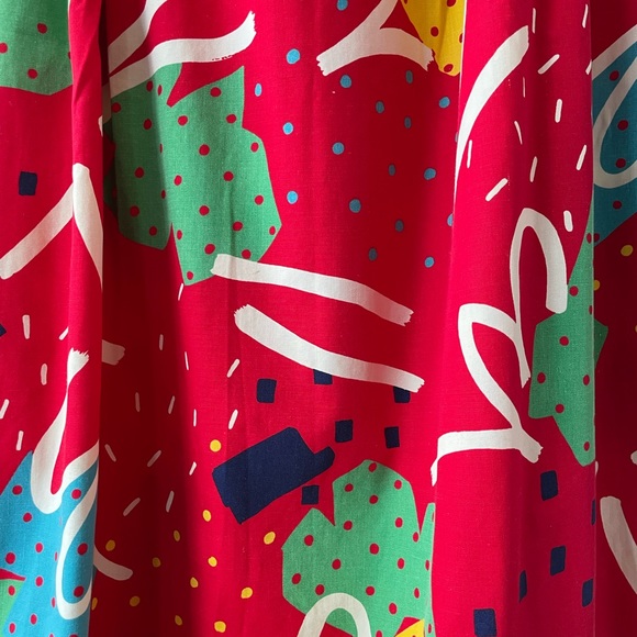 Vintage Patterned Red Skirt - Pirjo-Liisa (Nygård) - Picture 4 of 7